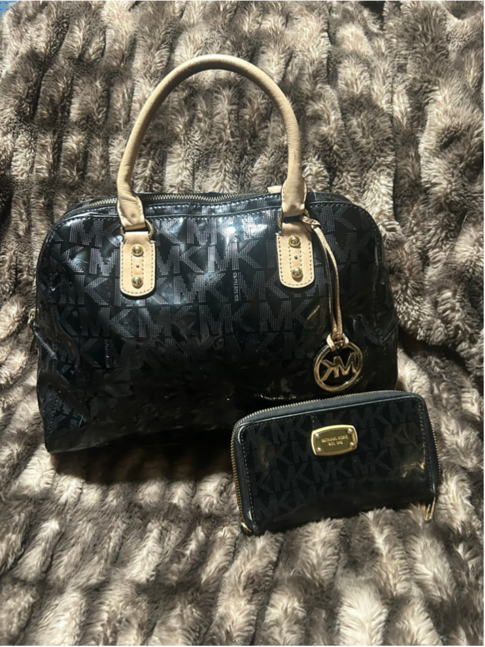 Women's Michael Kors Satchel and Wallet Set, One Size, Black and Beige